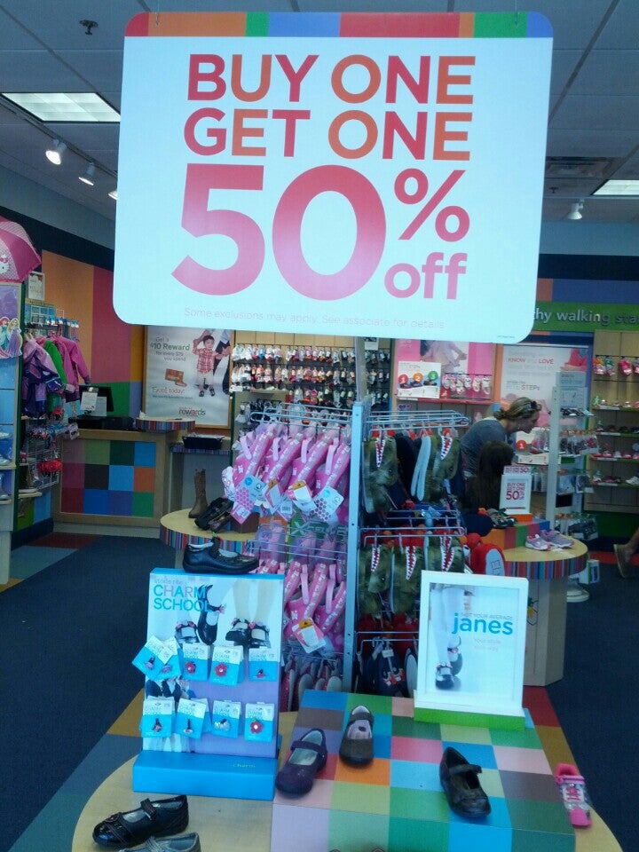 Best Shoe Store in Mendham Borough, New Jersey MapQuest