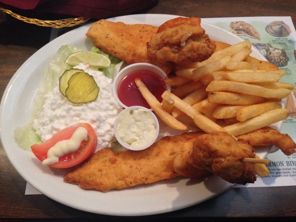 Oyster Bar, 1057 E Levee St, Brownsville, TX, Oyster bar MapQuest