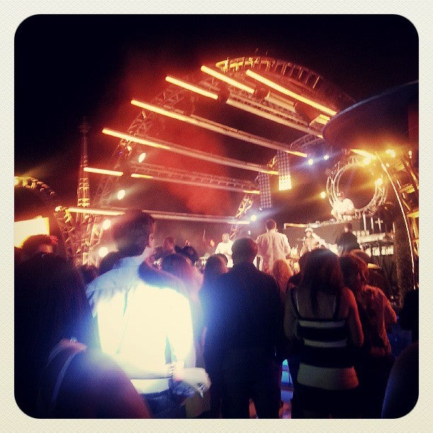 Playboy Mansion CLOSED, 10236 Charing Cross Rd, Los Angeles, CA MapQuest