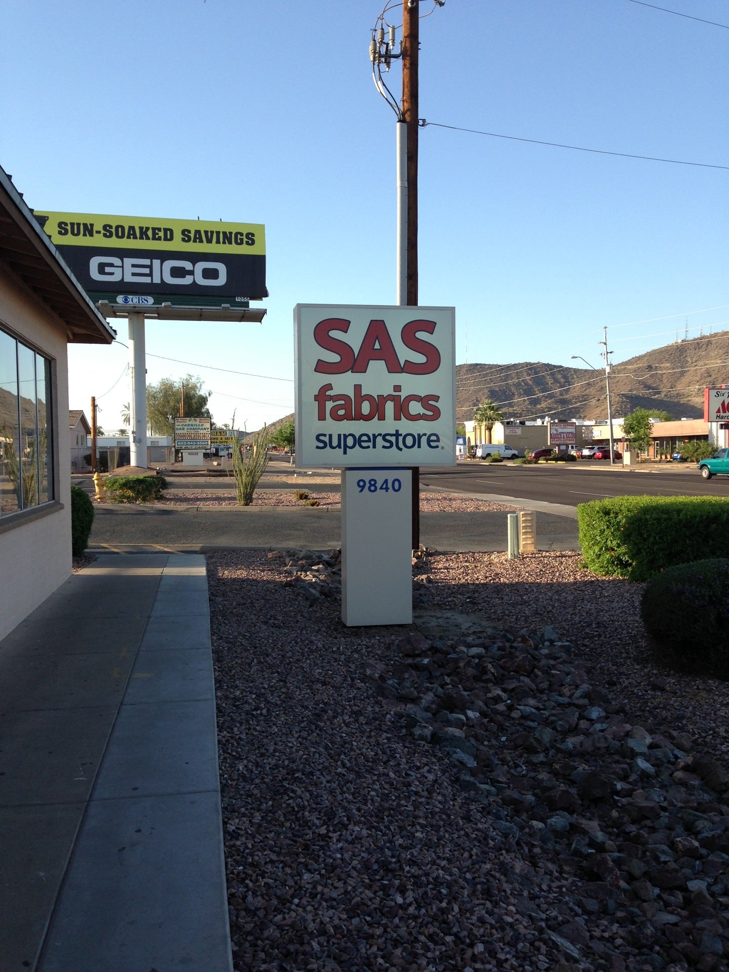 Sports Fanatics Fan Shop, 5155 N 27th Ave, Phoenix, AZ, Clothing Retail -  MapQuest