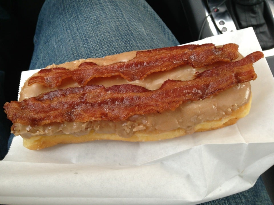 Meridian DK Donuts, 520 S Meridian Rd, Meridian, Idaho, Candy Stores