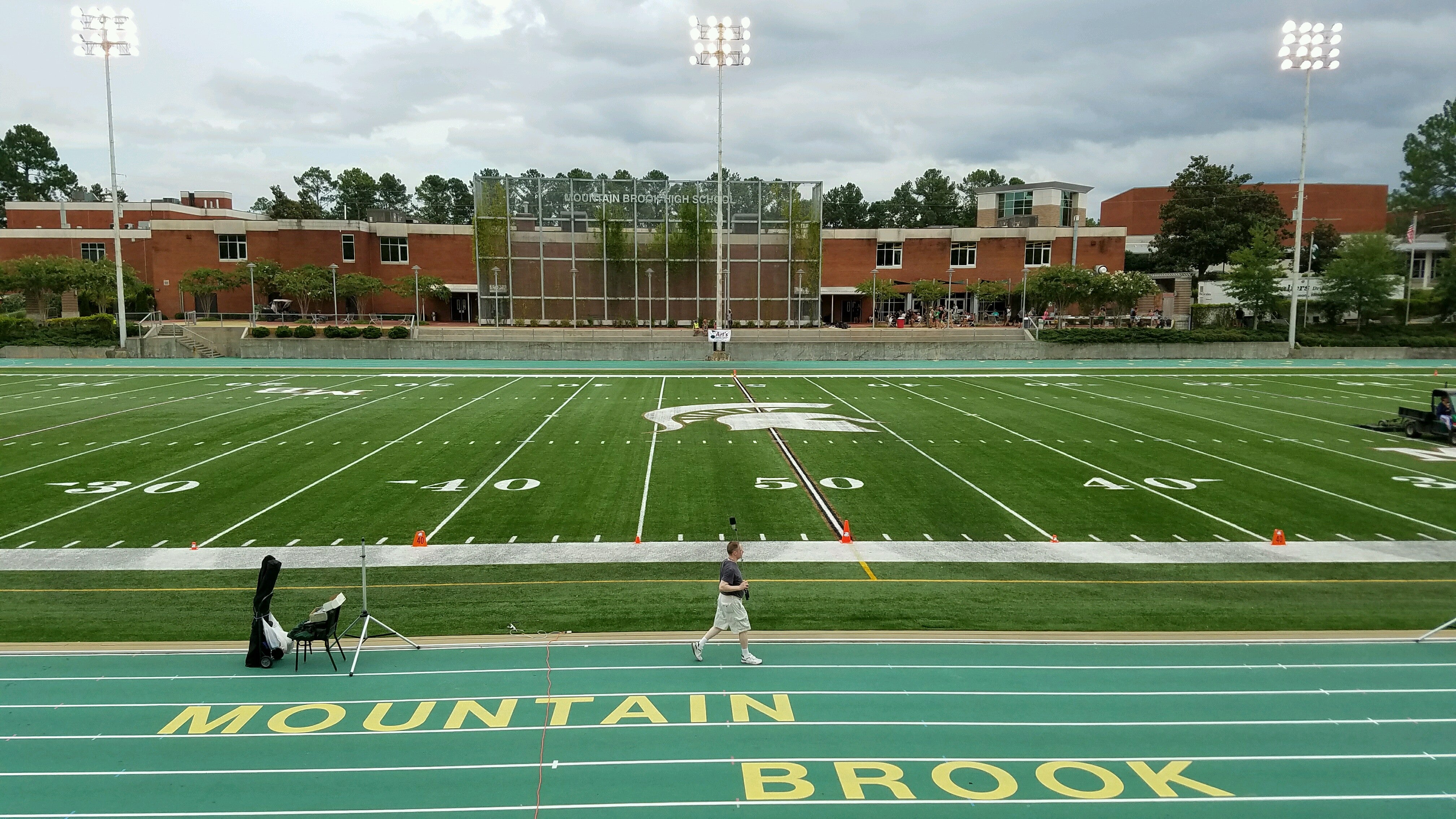 Mountain Brook High School, 3650 Bethune Dr, Mountain Brook, AL