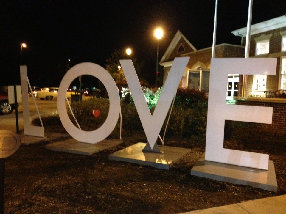 Virginia Center, Southbound Ln, Fredericksburg, VA MapQuest