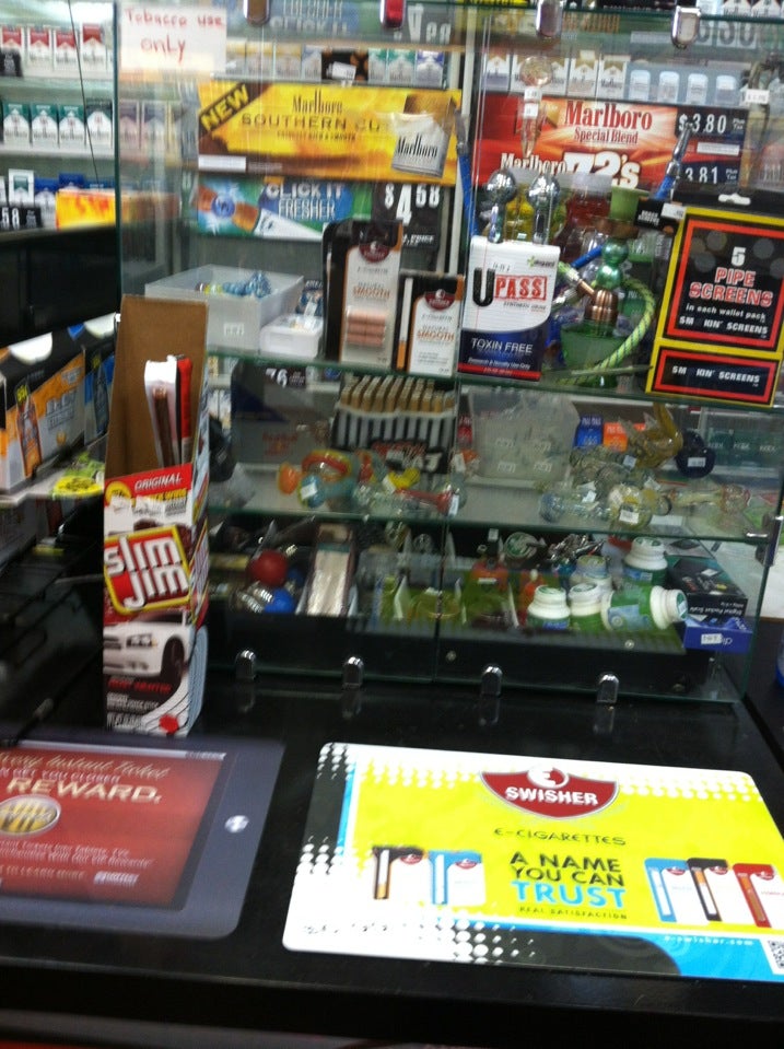 Airport Tobacco, 1605 Murfreesboro Pike, Nashville, TN, Convenience