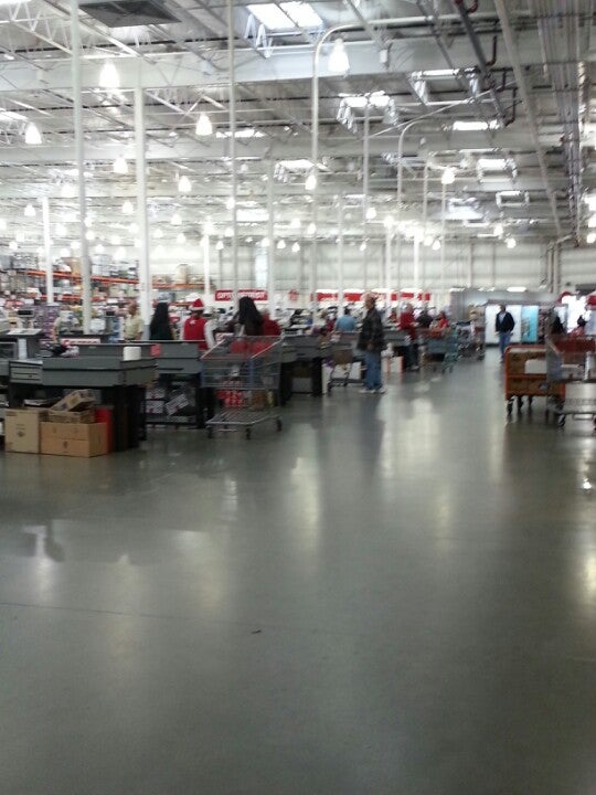 Costco Wholesale, 14555 Valley Center Dr, Victorville, California