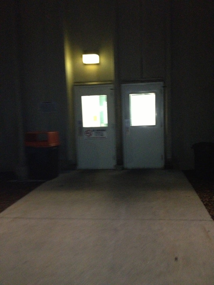 Dewar Community Center, N Raymond Rd, Waterloo, IA MapQuest