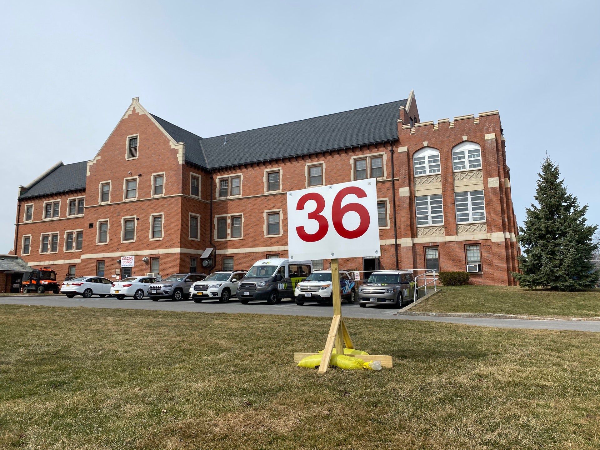 Canandaigua VA Medical Center, 400 Fort Hill Ave, Canandaigua, NY