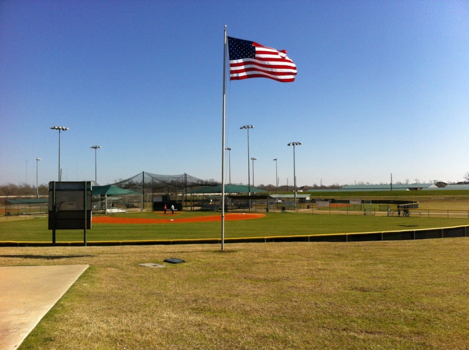Sienna Plantation Sports Complex, Camp Sienna Trl, Missouri City, TX