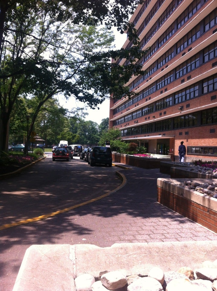 Simms, Harry Dr Einstein Medical Center Philadelphia Surgery, 5501