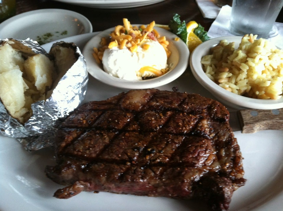 Edge of Texas Steakhouse and Saloon, 8690 Edge of Texas St, El Paso, TX