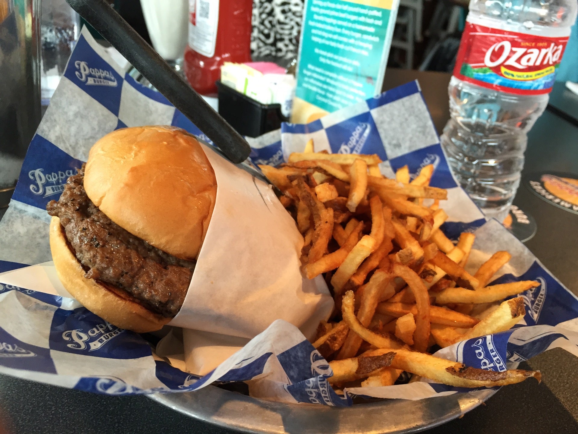 Pappas Burger, 5815 Westheimer Rd, Houston, TX, Eating places