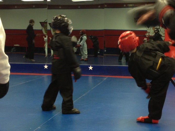 PRIDE Martial Arts and Karate For Kids, 6927 N Oak Trfy, Gladstone, MO