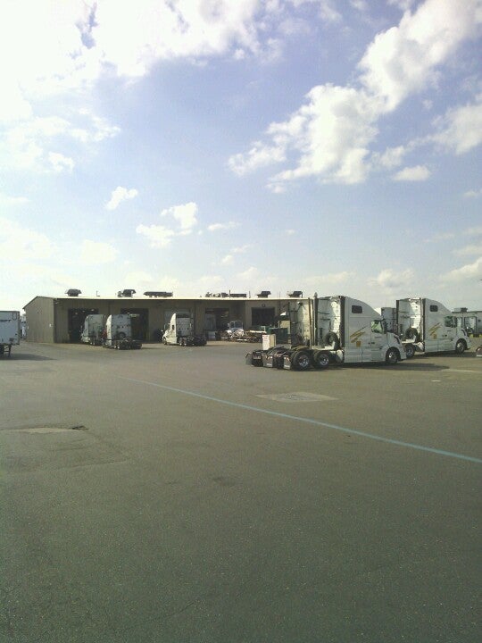 Swift Transportation, 1940 E Brooks Rd, Memphis, TN, Trucking MapQuest