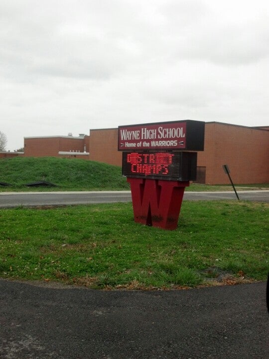 Wayne High School, 5400 Chambersburg Rd, Huber Heights, OH, Elementary