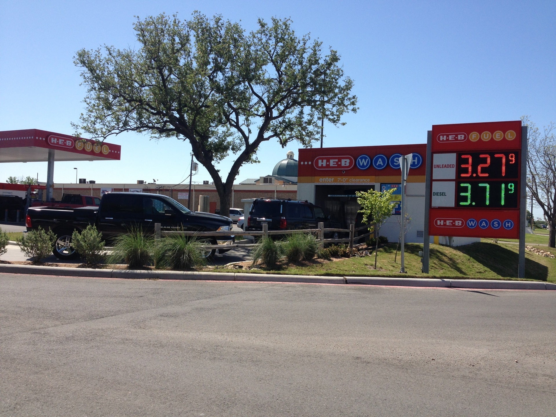 HEB Gas Station, 2509 N Main St, Belton, TX, Gas Stations MapQuest