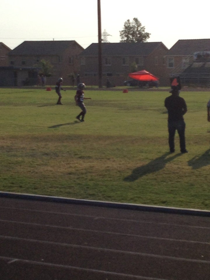 San Middle School, 1591 Cherry Ave, Beaumont, CA, Schools