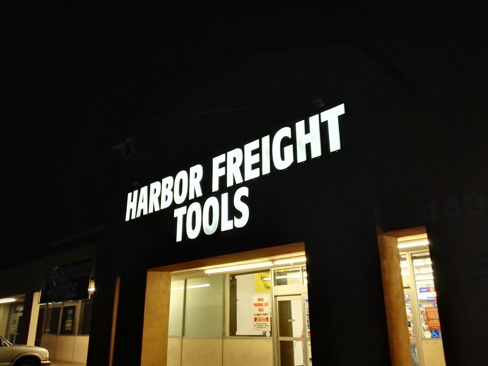 Harbor Freights Top 15 items UNDER $10 