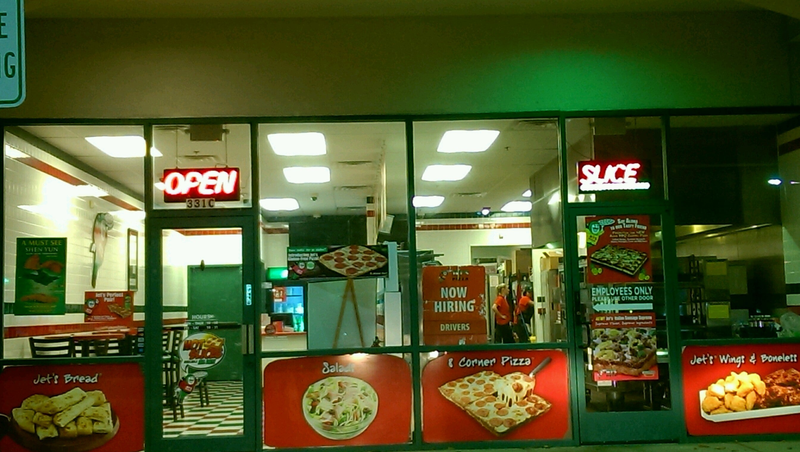 Jet's Pizza now open in Frisco, TX