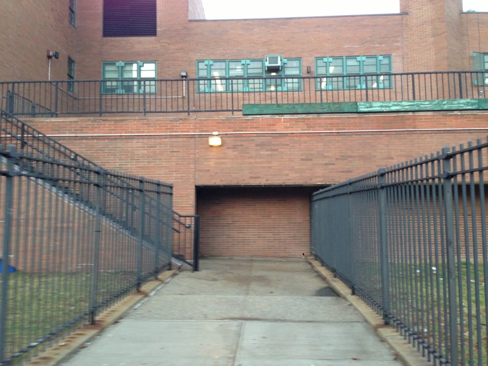 New Dorp High School, 465 New Dorp Ln, Staten Island, NY, Schools