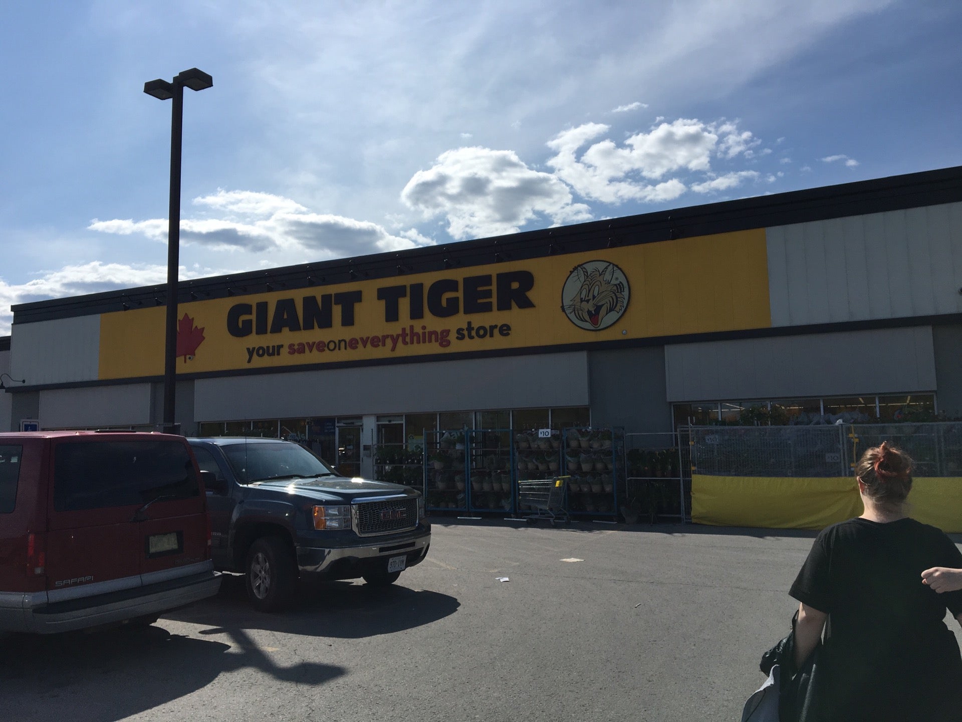 Giant Tiger, 130 Atherley Rd, Orillia, ON MapQuest