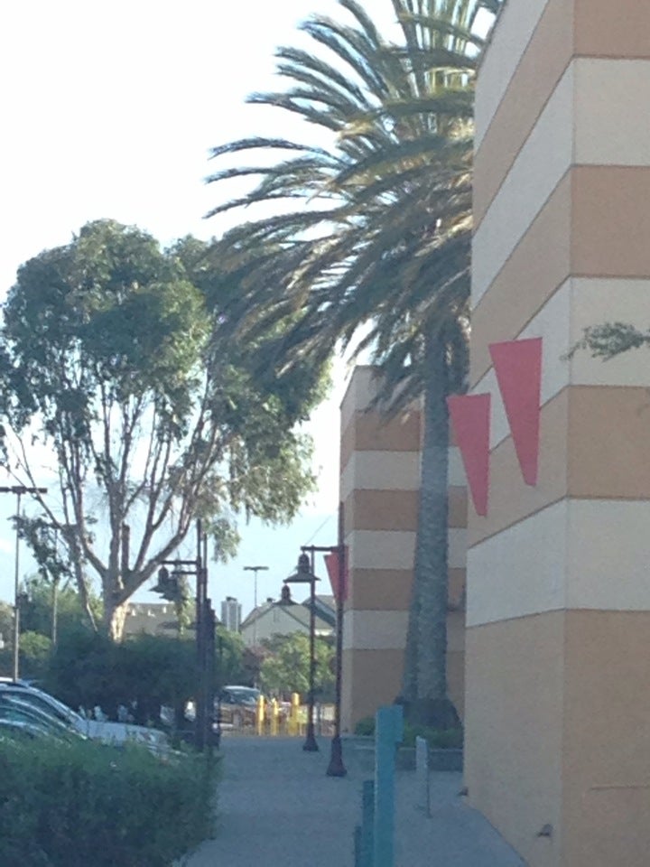 Century Theatres, 350 Northridge Shopping Ctr, Salinas, CA, Movie