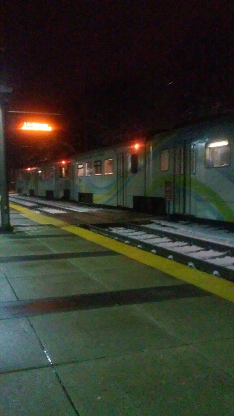 Linthicum Light Rail Station, 595 S Camp Meade Rd, Linthicum Heights