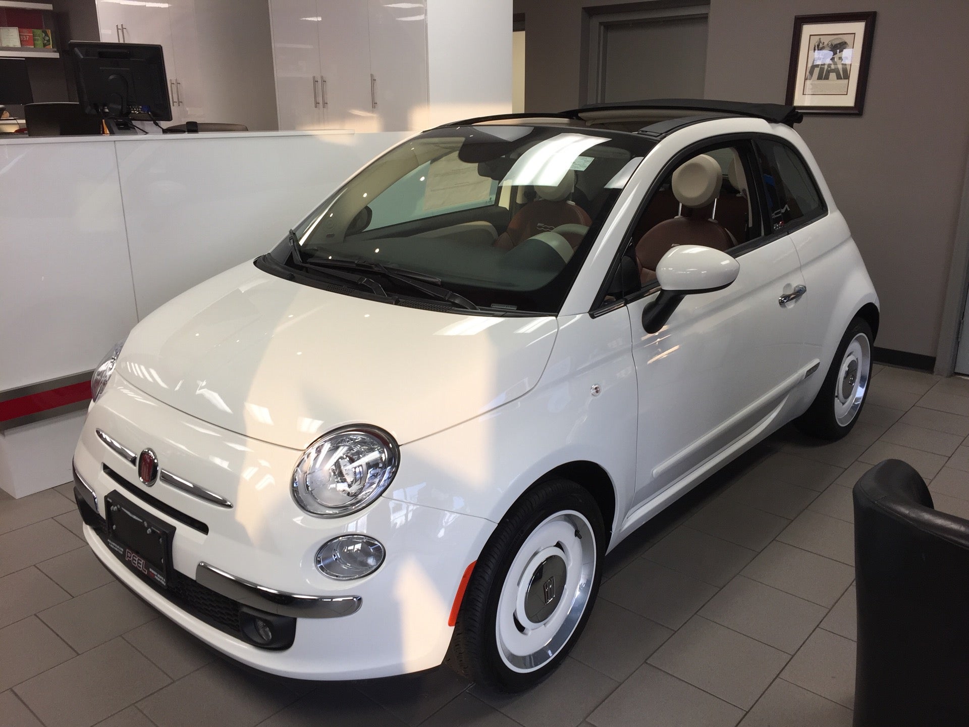 PEEL CHRYSLER FIAT - 57 Photos & 24 Reviews - 212 Lakeshore Road W