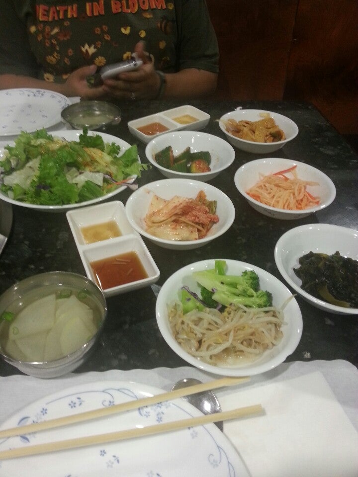 Pine Tree Korean Bbq Restaurant, 8322 Reseda Blvd, Los Angeles, CA