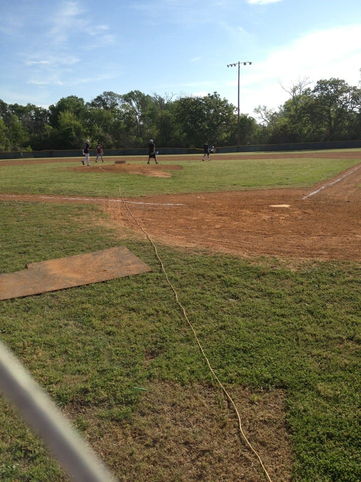 Roland Harrison Field, Bryan, TX MapQuest