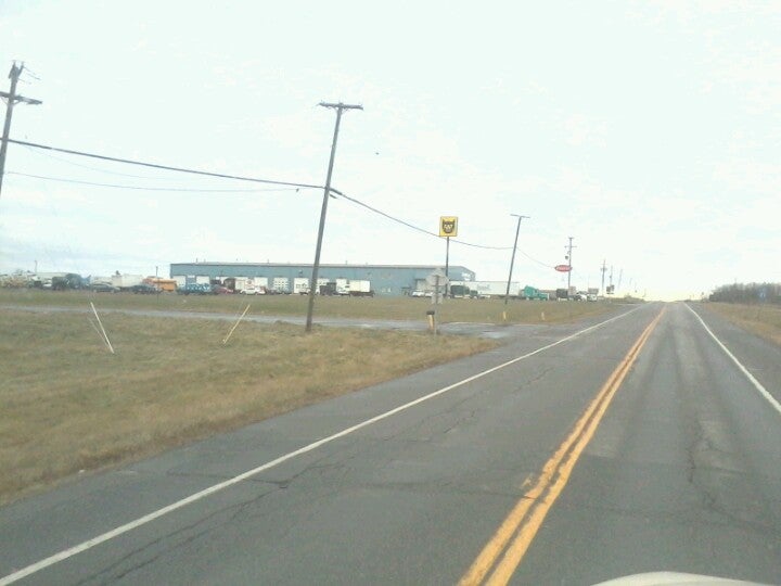 Champlain Peterbilt, 61 W Service Rd, Champlain, Town of, NY, Auto