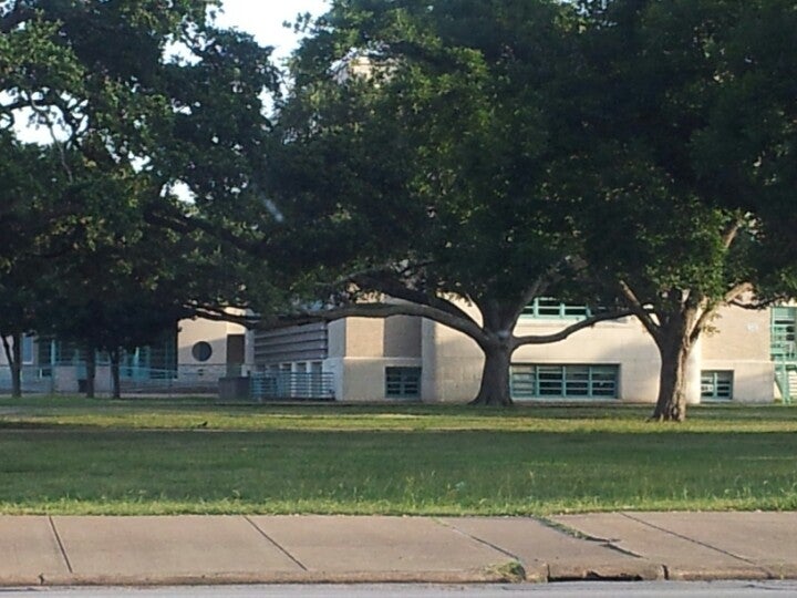 Lamar Consolidated Independent School District, 3325 Westheimer Rd