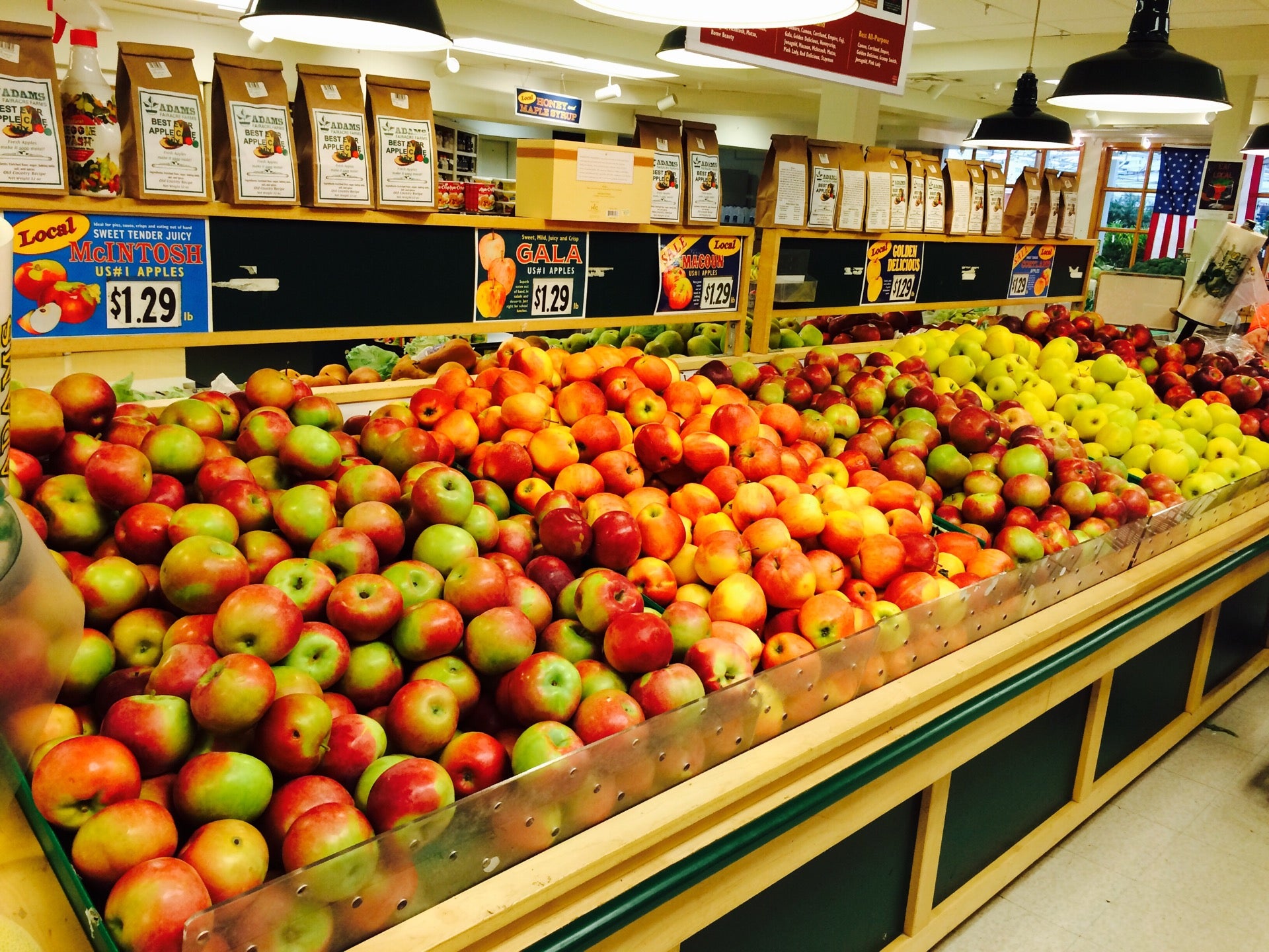 Adams Fairacre Farms, 765 Dutchess Tpke, Poughkeepsie, NY, Food Markets