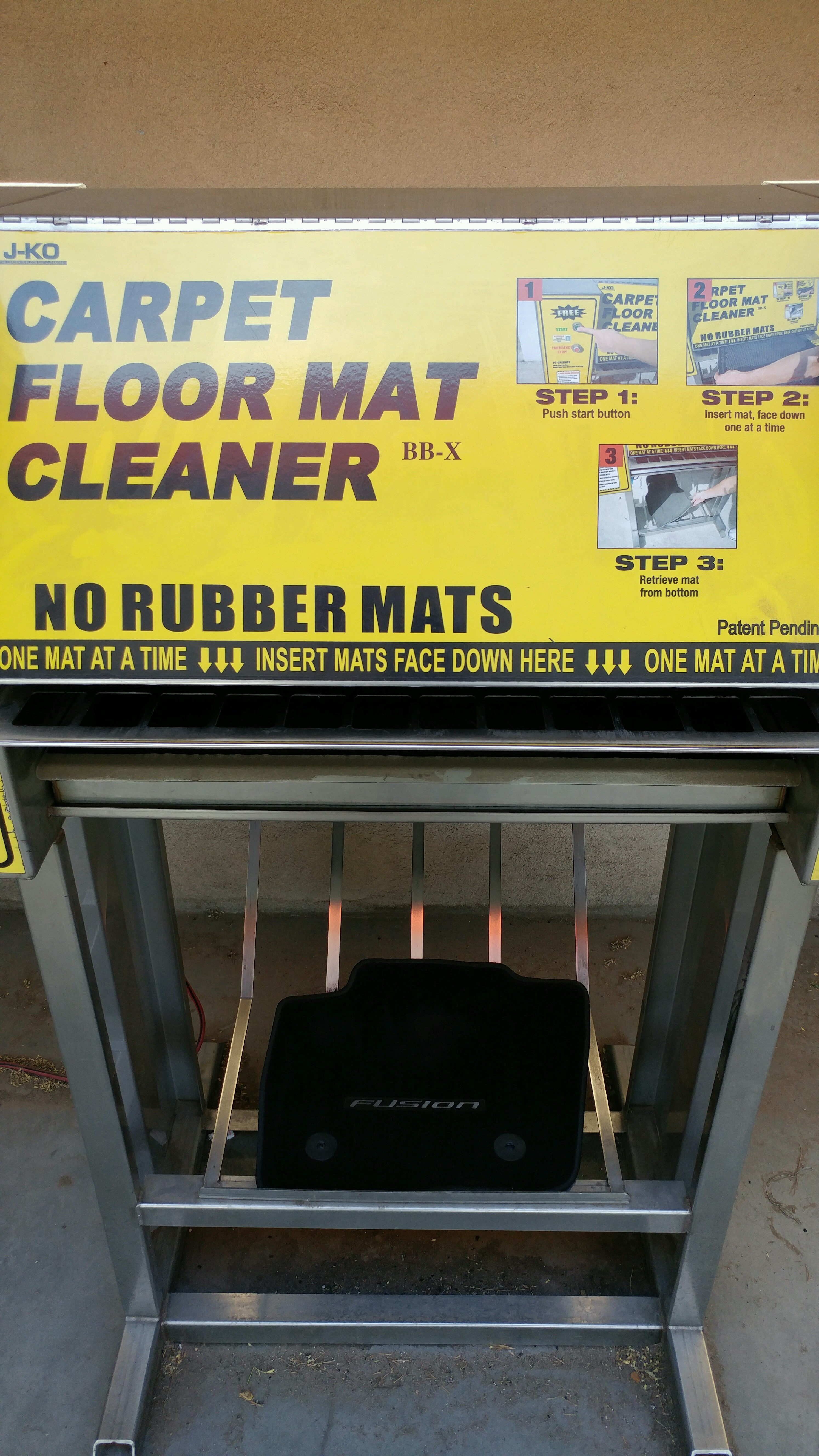 J-KO Car Wash Floor Mat Cleaner