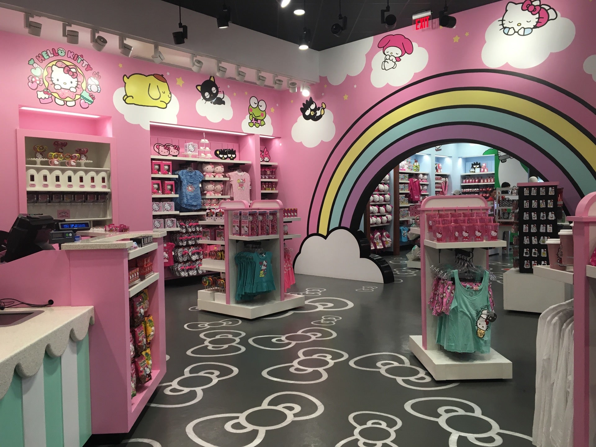 The Hello Kitty Shop, 6000 Universal Blvd, Orlando, FL, Retail Shops -  MapQuest