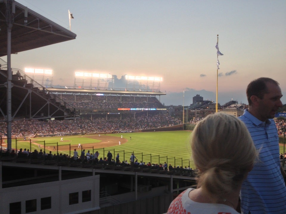 File:Wrigley Rooftops 3617 North Sheffield.JPG - Wikimedia Commons