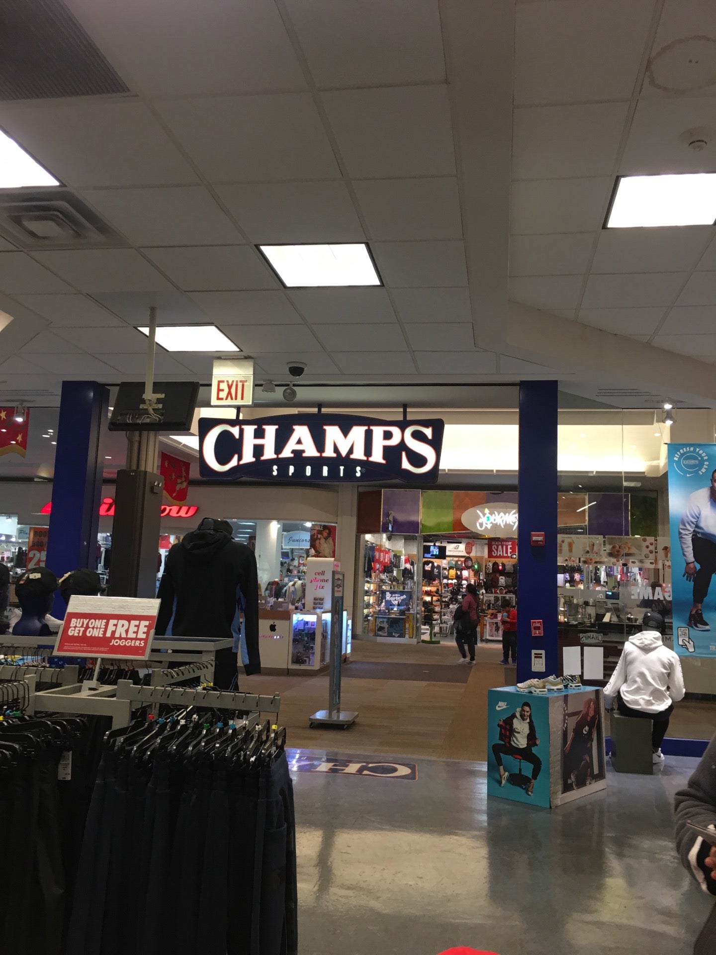 Champs hot sale sports joggers