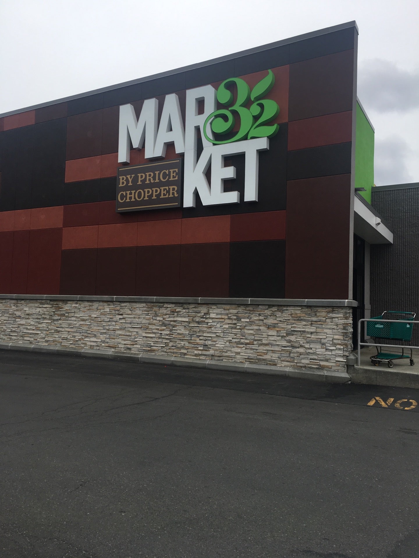 Market 32 By Price Chopper - CLOSED, 1060 Madison Ave, Albany, NY,  Delicatessens - MapQuest