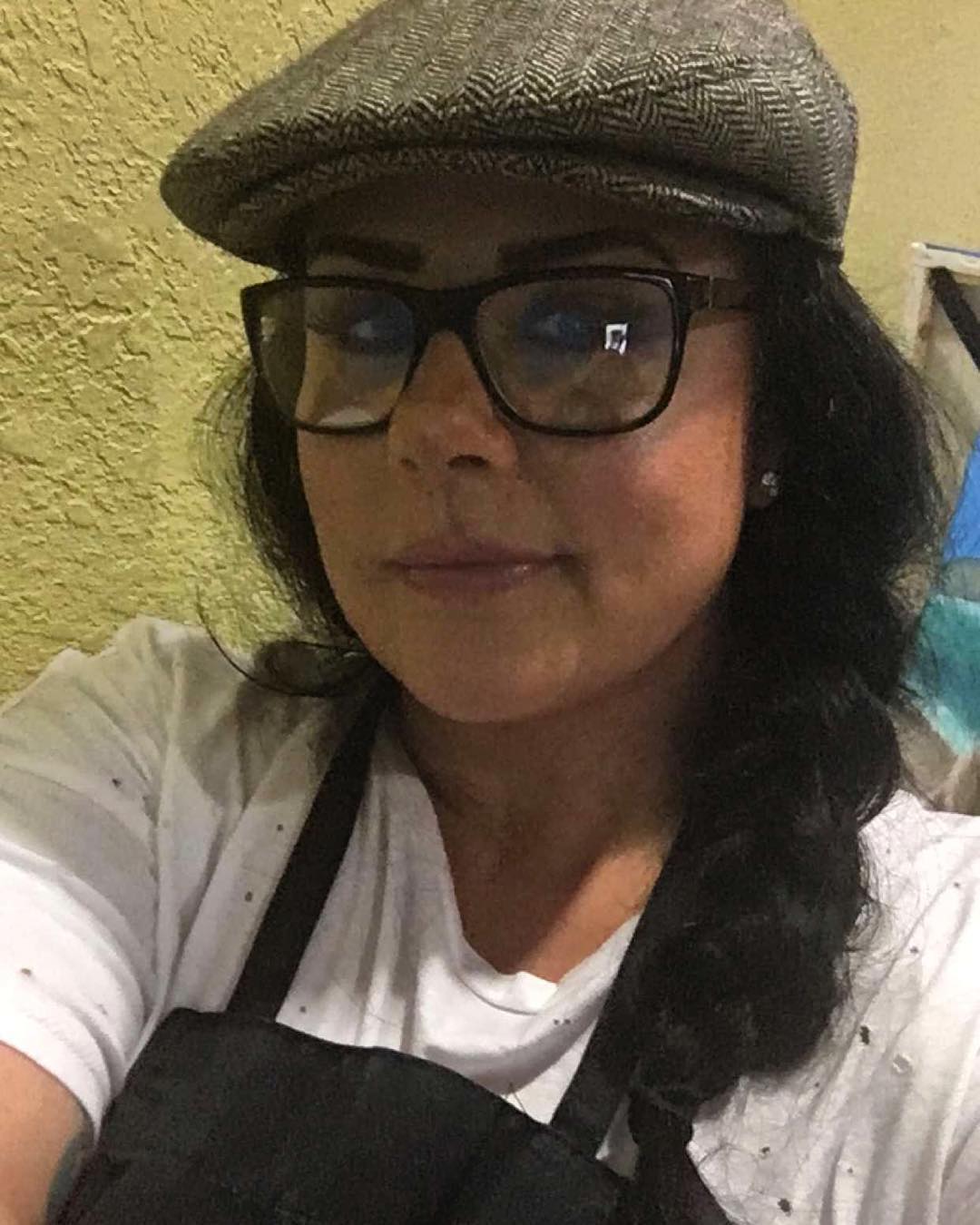 Round Table Pizza, 878 Southampton Rd, Benicia, CA, Eating places