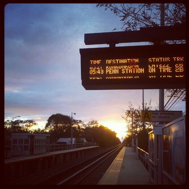 Central islip LIRR, 48 1st Ave, Central Islip, NY, Commuter Rail