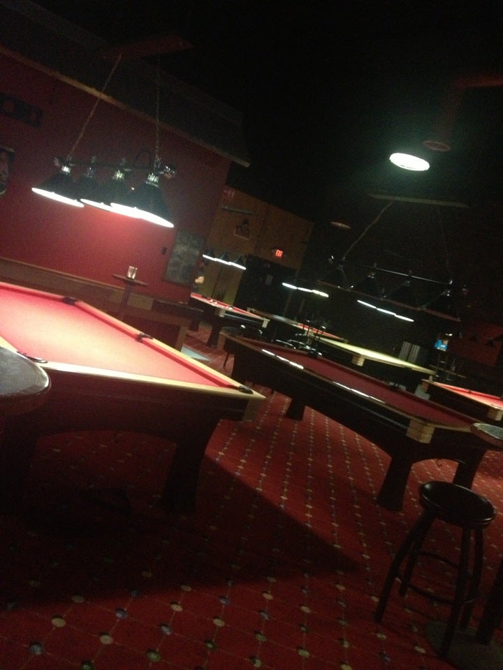 The Firehouse Sports Bar and Restaurant, 7701 White Ln, Ste A3