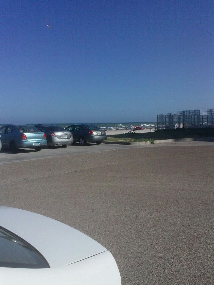 Michael J. Ellis Beach & Seawall, 15250 Windward Dr, Corpus Christi, TX