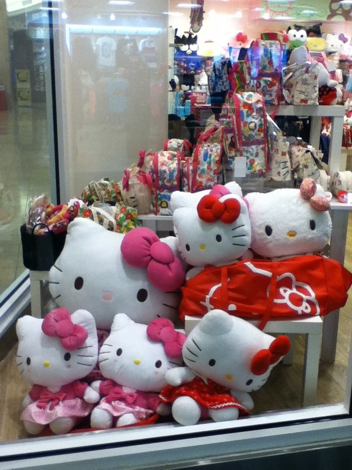 Sanrio Surprises - Gift Store in Orlando