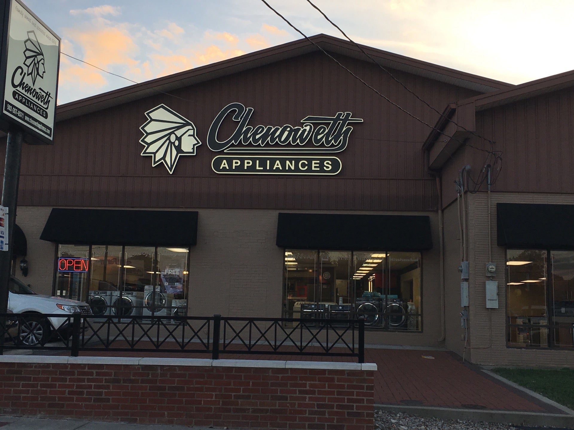 Chenoweth Appliances, 10312 Taylorsville Rd, Jeffersontown, KY, Retail