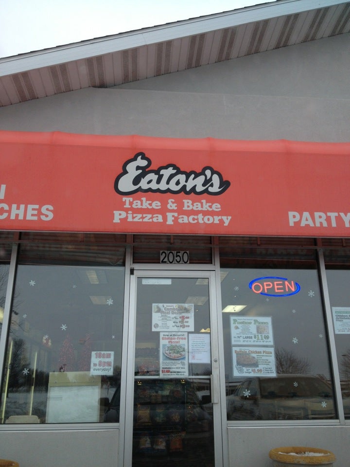 Eaton's Fresh Pizza, 2050 S Koeller St, Oshkosh, WI, Pizza restaurants