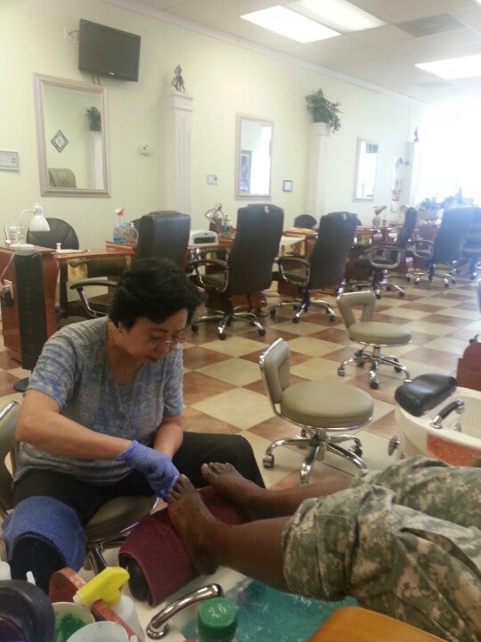 TLC Nail Salon CLOSED, 9810 Two Notch Rd, Columbia, SC, Manicurist