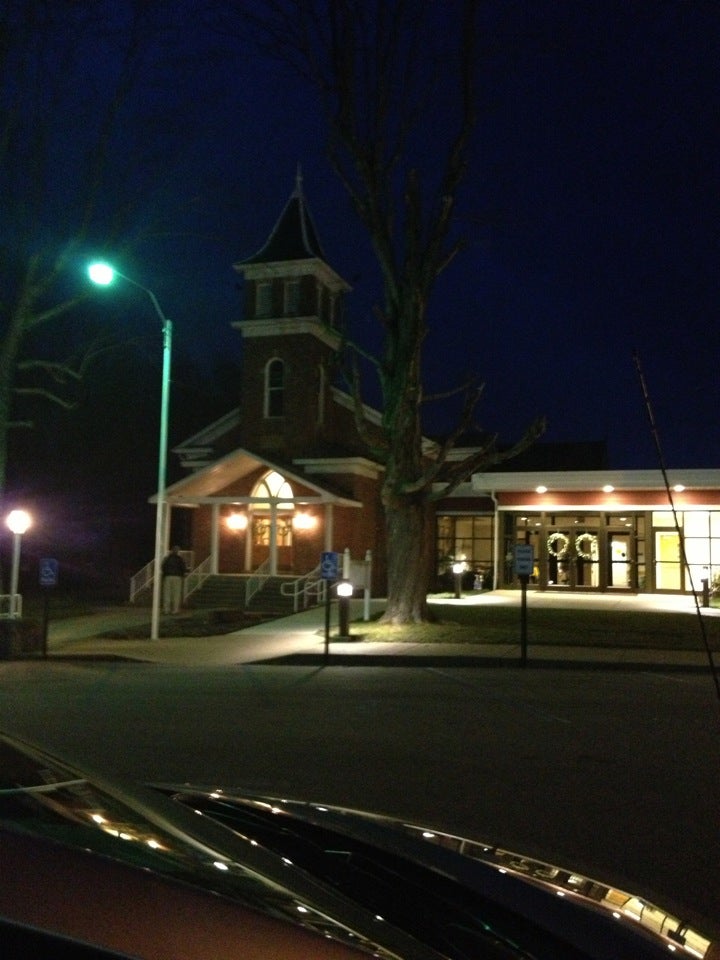 Mount Vernon Baptist Church, 2150 Mount Vernon Rd, Hurricane, WV