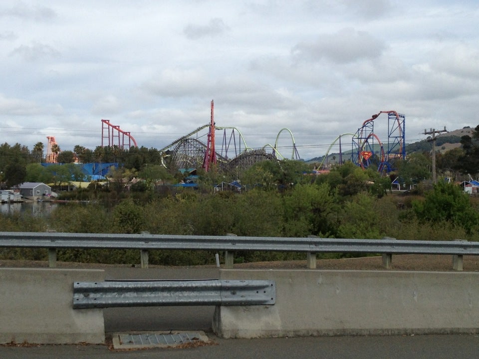 six-flags-discovery-kingdom-parking-lot-1001-fairgrounds-dr-vallejo