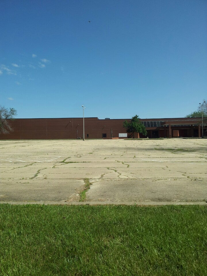 Chanute Air Base - Decommissioned 1993, Rantoul, IL, Military Bases ...