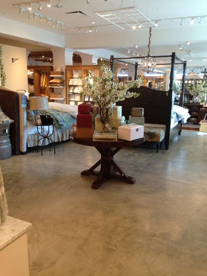 Pottery Barn Outlet - Lancaster, PA - Outlet Store, Furniture store