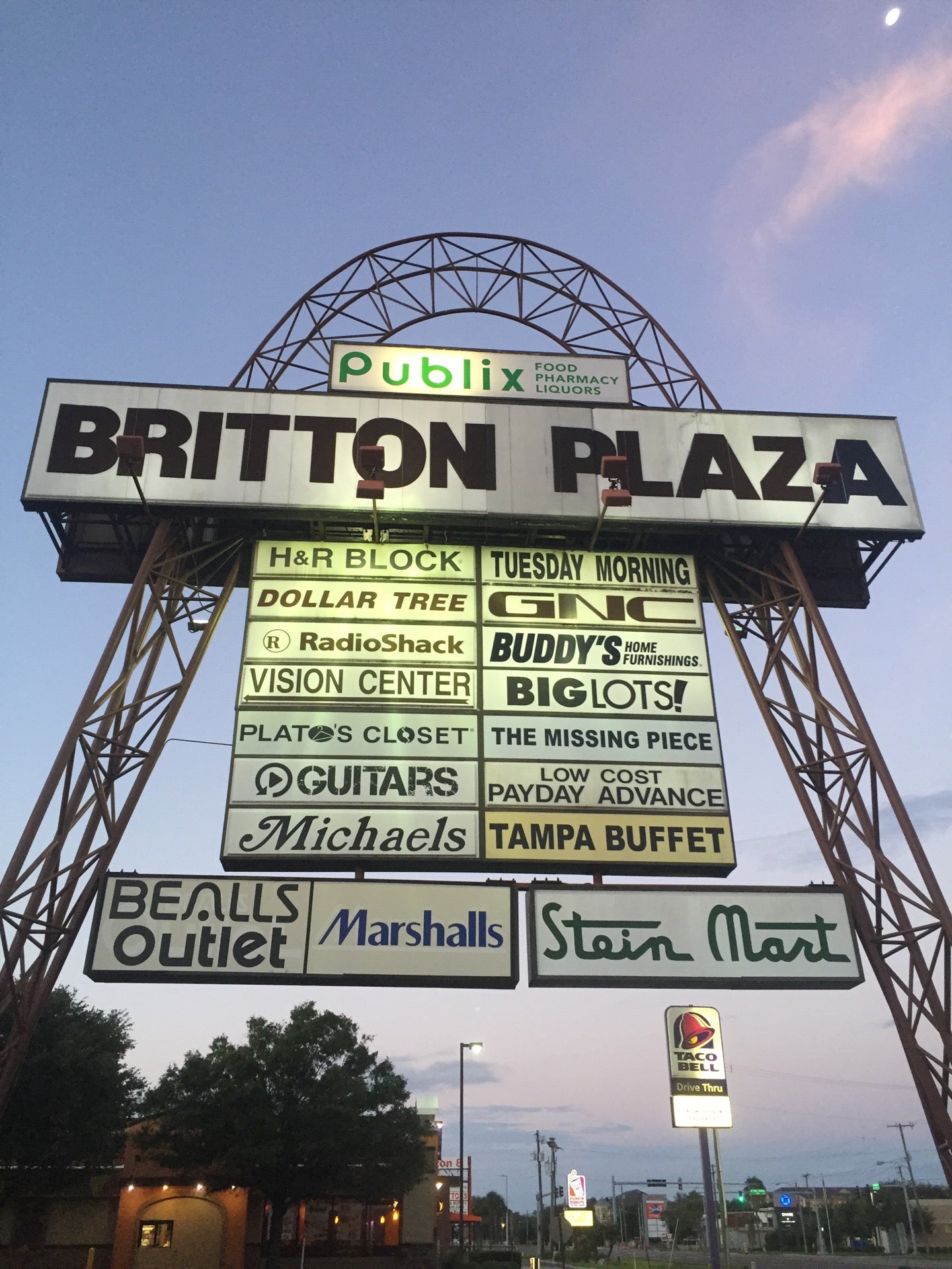 Britton Plaza Shopping Plaza, 3802 S Dale Mabry Hwy, Tampa, Florida,  Shopping Centers & Malls - MapQuest